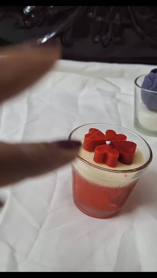 Rose jar candle